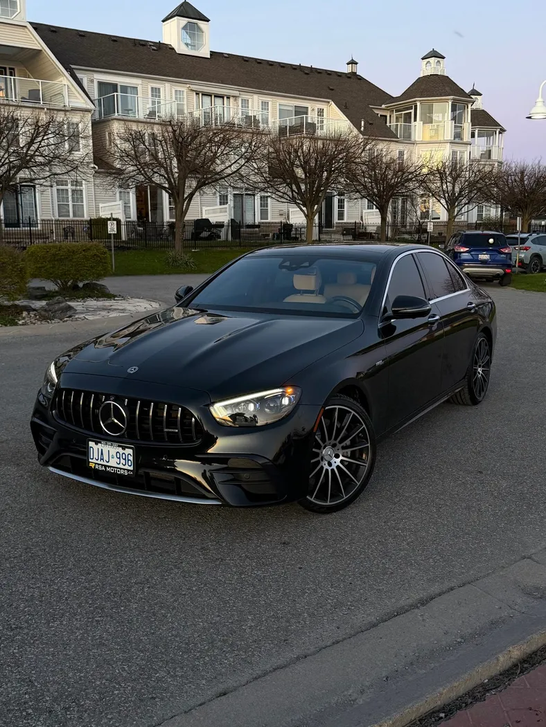 Mercedes E53 Sedan photo 2
