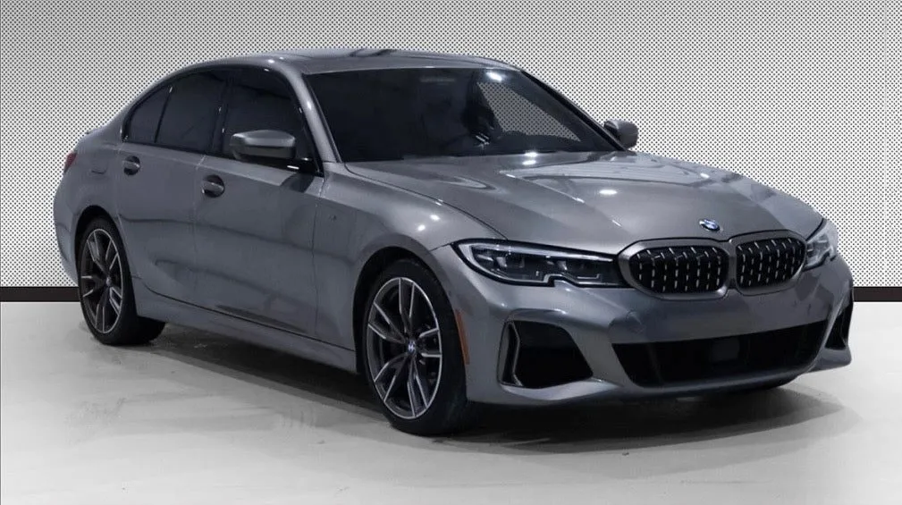 BMW 340i photo 2
