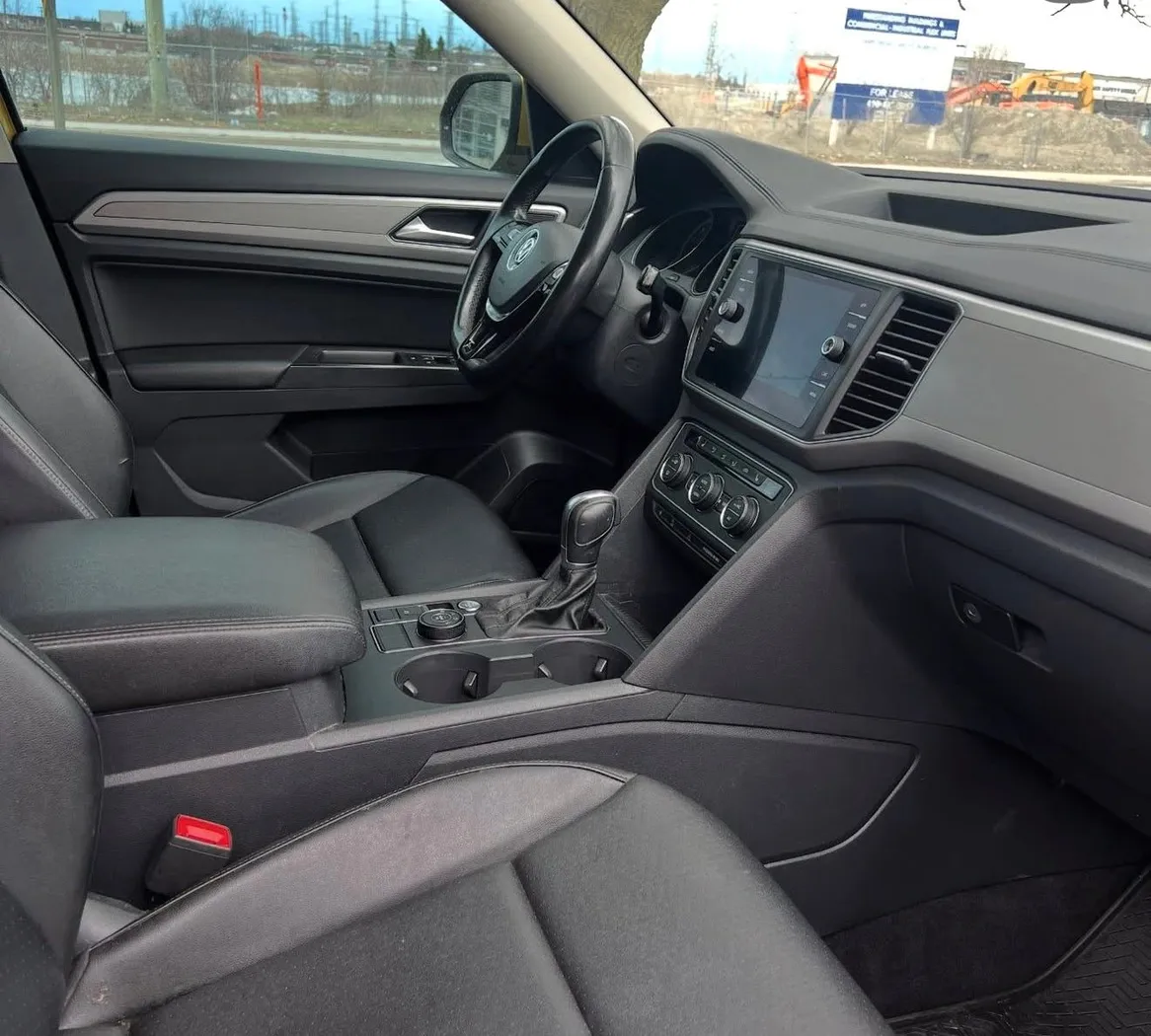 Volkswagen Atlas photo 3