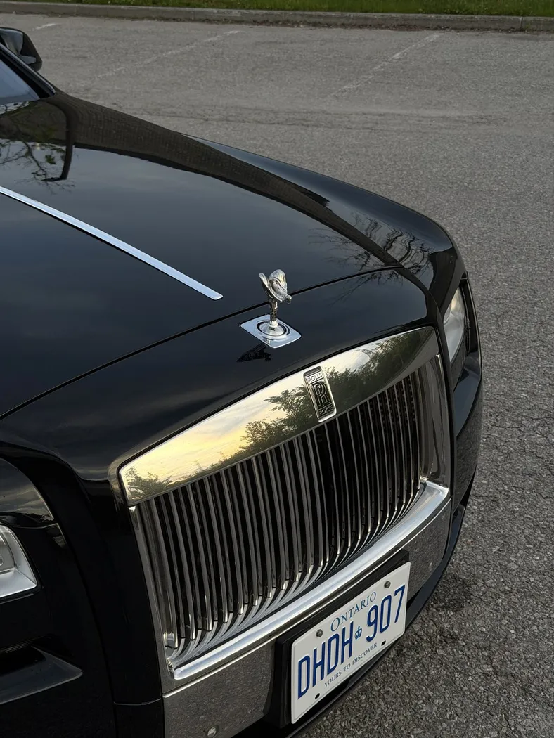 Rolls Royce Ghost photo 3