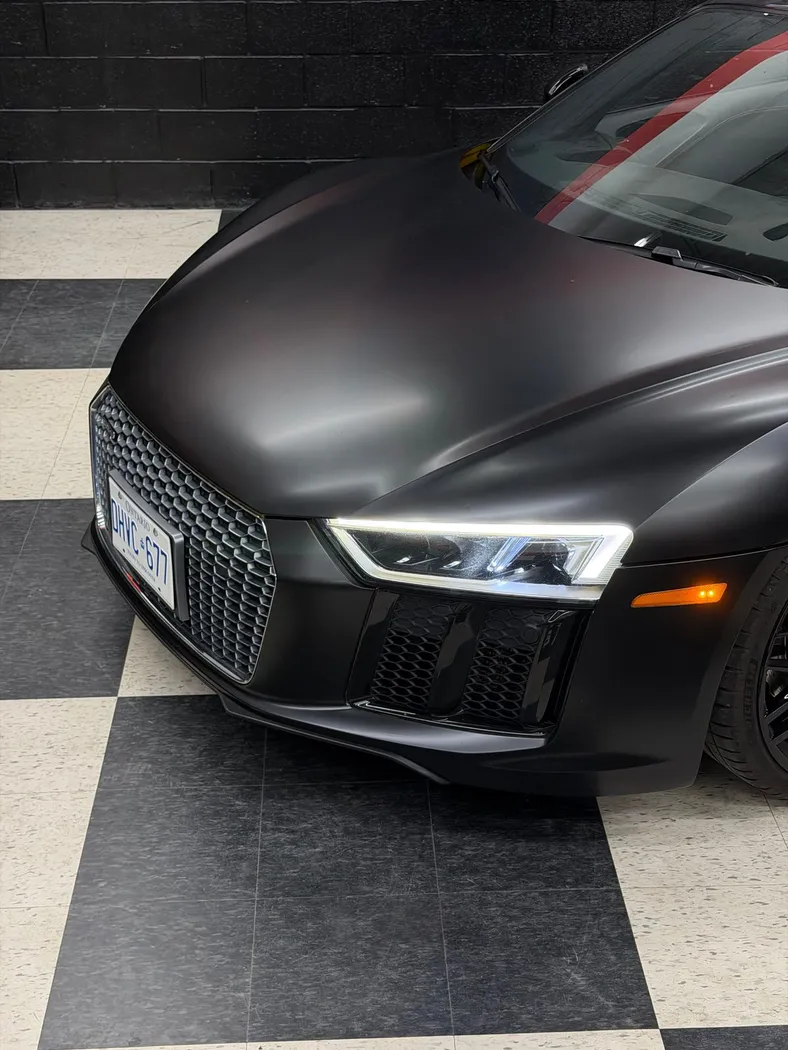 Audi R8 V10 Black photo 3