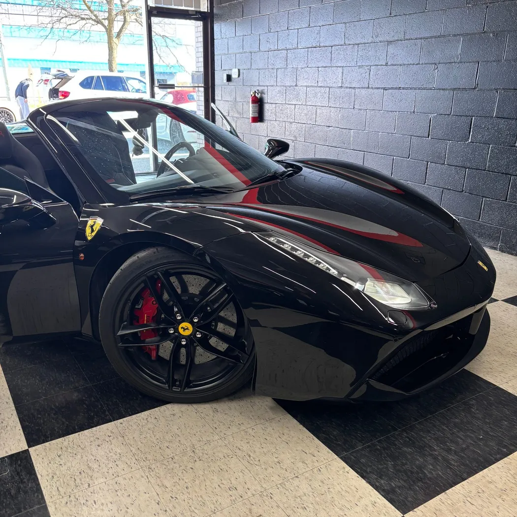 Ferrari 488 Spider photo 3