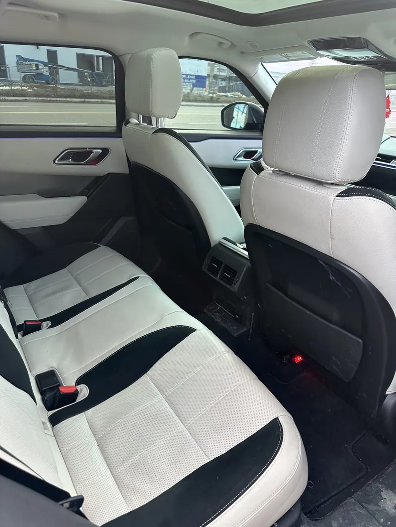 Range Rover Velar photo 5